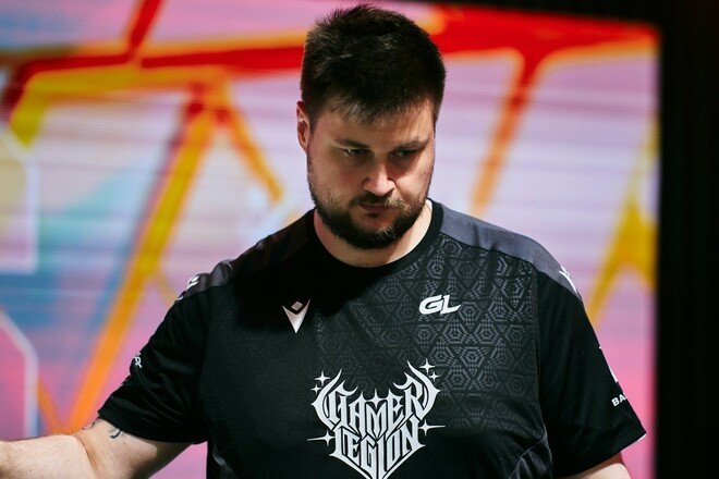 Snax пішов до лікаря: GamerLegion отримали техпоразку на IEM Beijing