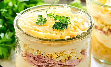 Салат з шинкою