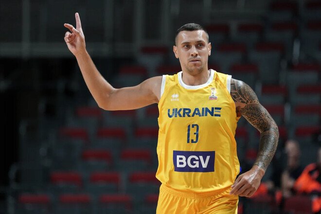 БОБРОВ: «Перемога ще на крок наближає нас до кваліфікації на ЧС»