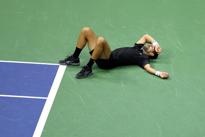 Нічна сенсація: Джокович програв п'ятисетовий трилер і вилетів із US Open!