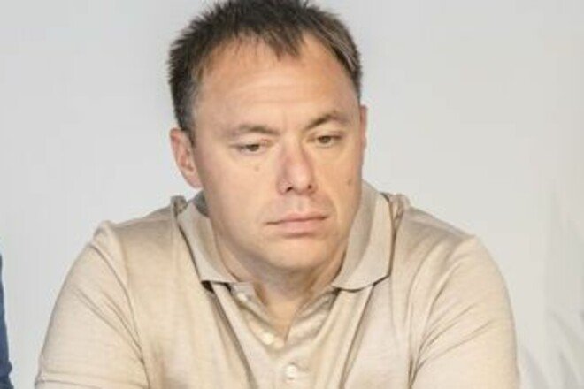 «Майже безкоштовно». Тренер пояснив, чому пішов зі збірної України з хокею