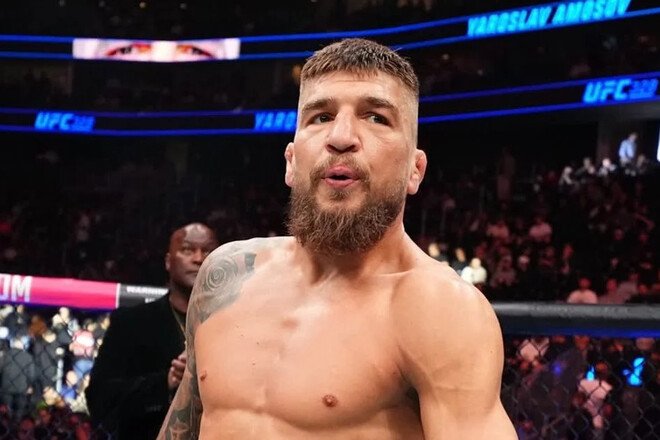 UFC ухвалив рішення щодо Амосова після видатної перемоги
